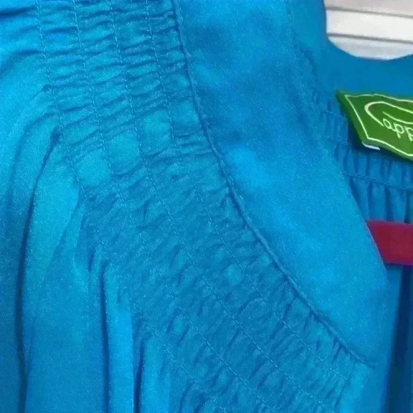 Blue Blouse Very Similar to Lilly Pulitzer Elsa Blouse. Machine washable 1U - Picture 4 of 6